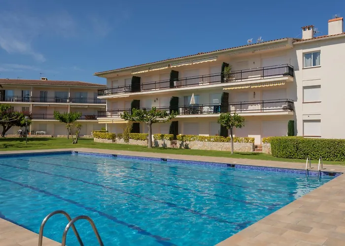 Huisdiervriedelijke Apartament Amb Piscina I Aparcament - Baixos Amb Jardinet Calella De Palafrugell