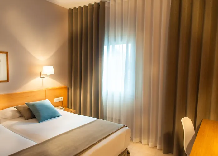 Driesterrenhotels in Gerona