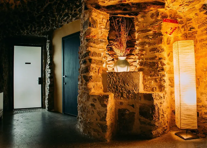 Hotel Arcs De Monells - Adults Only