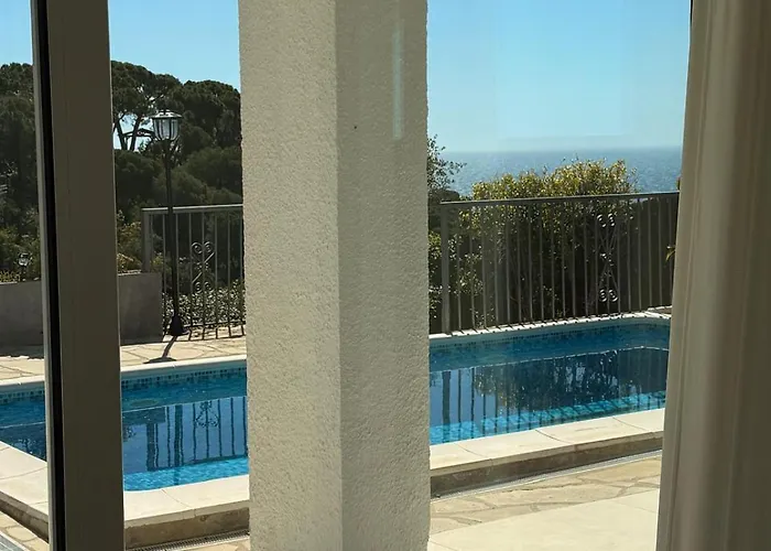 Villa Bouganvilla Parking Privado 32 En La Playa Tossa de Mar