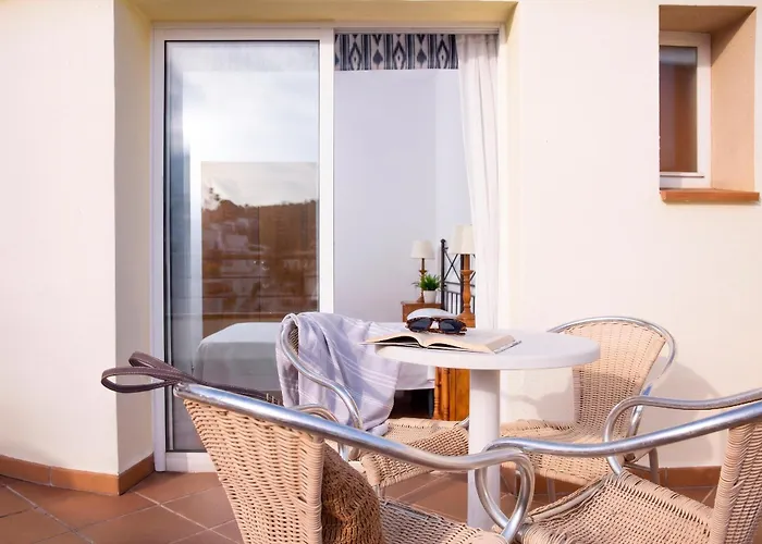 Hotels in de buurt van Playa de Canyelles