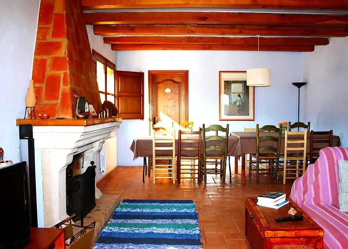 Villa Mas Saris Peratallada admite animales