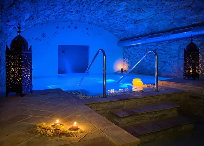 Best Begur Hotels For Families With Kids near Montanas de Begur