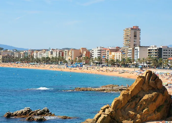 Villa In Lloret De Mar - 104813 By Mo Rentals