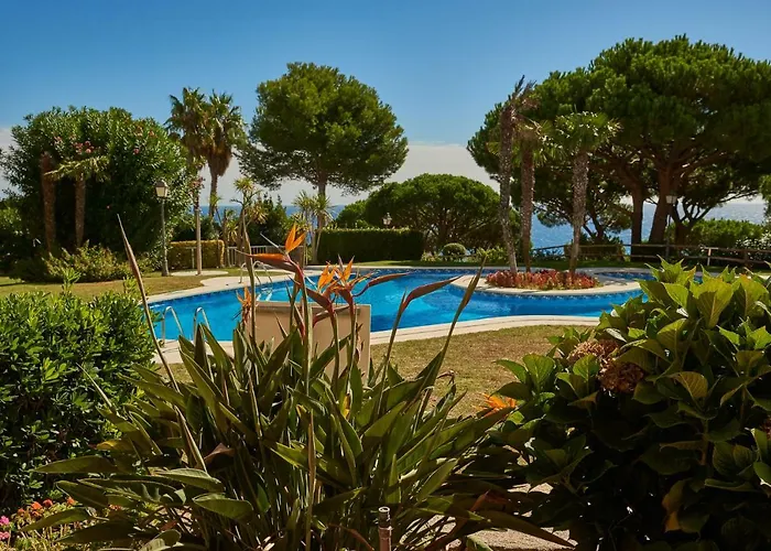 Residence Velas Garden Pool Suite S'Agaró