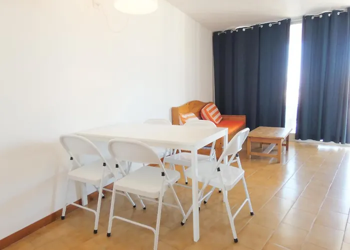 Apartamento Bora 6-D Rosas admite animales