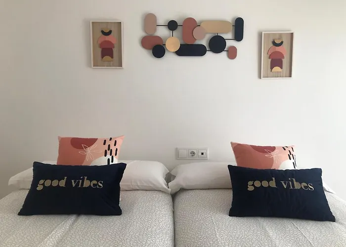 Haustierfreundliches Lets Holidays Beach Apartment 3 In Tossa De Mar