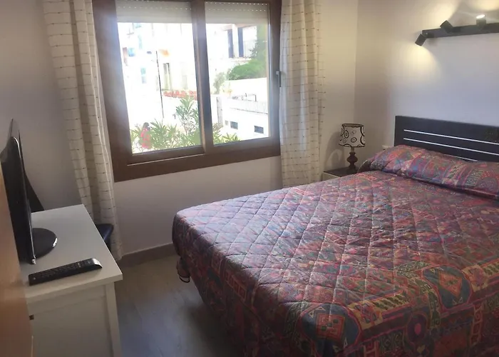 Voramar A Appartement Calella De Palafrugell